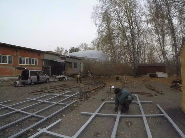 работа над стеллой Город трудовой доблести 07 09 22