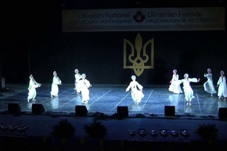 Танець 'Веснянка ' 'Vesnianka' Ансамвль Русалка Rusalka Ukrainian Dance Ensemble@ CNUF 2012