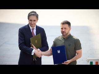 Спілкування Володимира Зеленського та Премр-міністра Ірландії Саймона Гарріса з представниками ЗМІ
