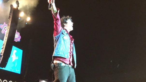 Green Day Still Breathing ( Live Pinkpop Festival 2017