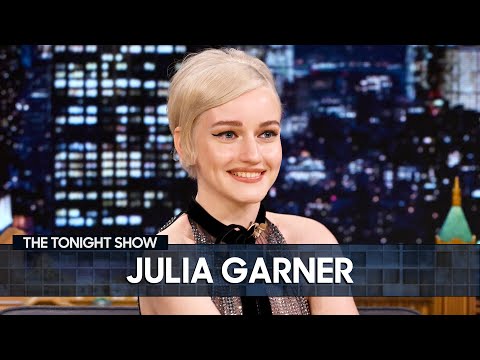 Julia Garner s Acting in Ozark Was Inspired by Caravaggio and Mike Tyson, The Tonight