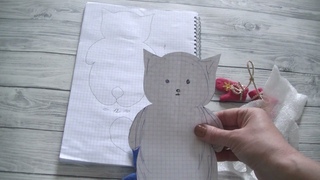 Котик-брелок на сумку