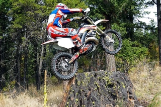 Enduro And Trail Riding A CR500AF CR500 Enduro