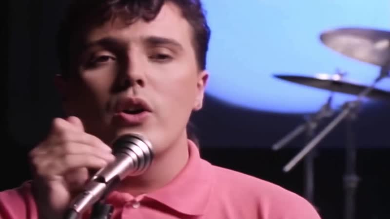 Tears for Fears Everybody Wants to Rule the World (0fficial Music video)