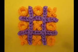 Rainbow Loom Tic Tac Toe Game. Naughts and Crosses.