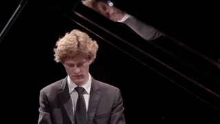 Jan Lisiecki - Chopin Nocturnes and Etudes