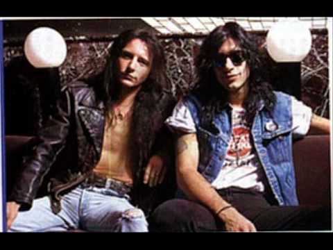 L. A. Guns Showdown( Riot On Sunset)(
