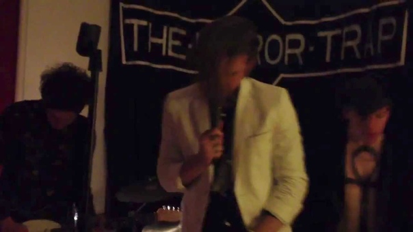 The Mirror Trap at home for Oxjam, 19, 10, 13. Dundee Jam 2013. Bell