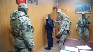 Что произошло. . Начальника отдела полиции в Югре задержали оперативники ФСБ