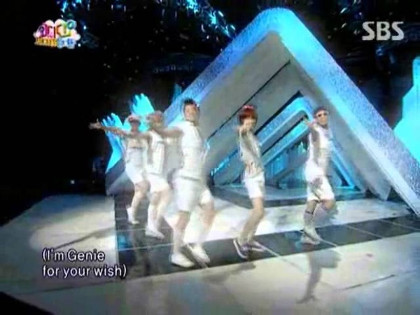 MC mong, Tae Min, Key, Taec Yeon, Woo Young Tell me your wish SBS Inkigayo 인기가요