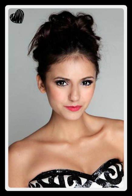 Николь Петрова | 