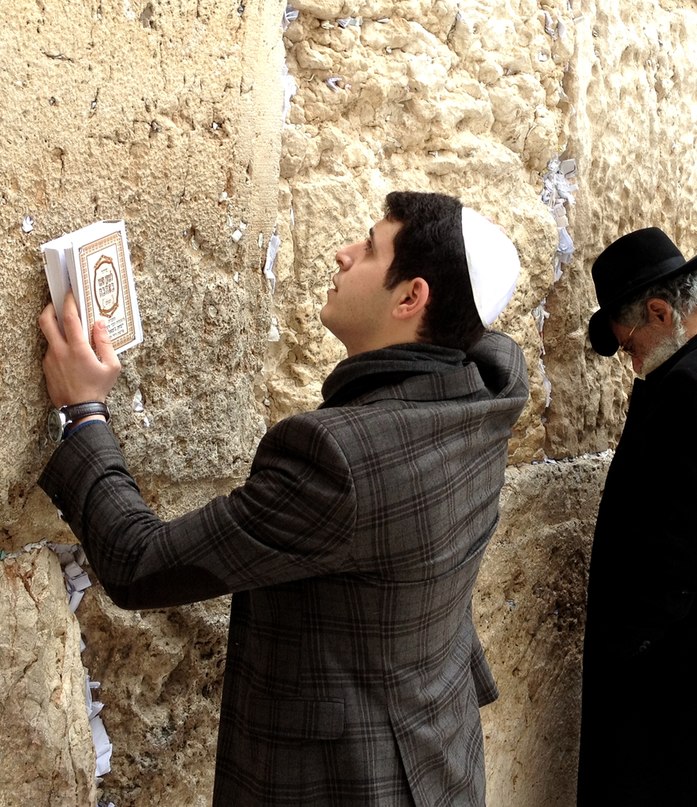 Эдгард Сидгияев | Москва