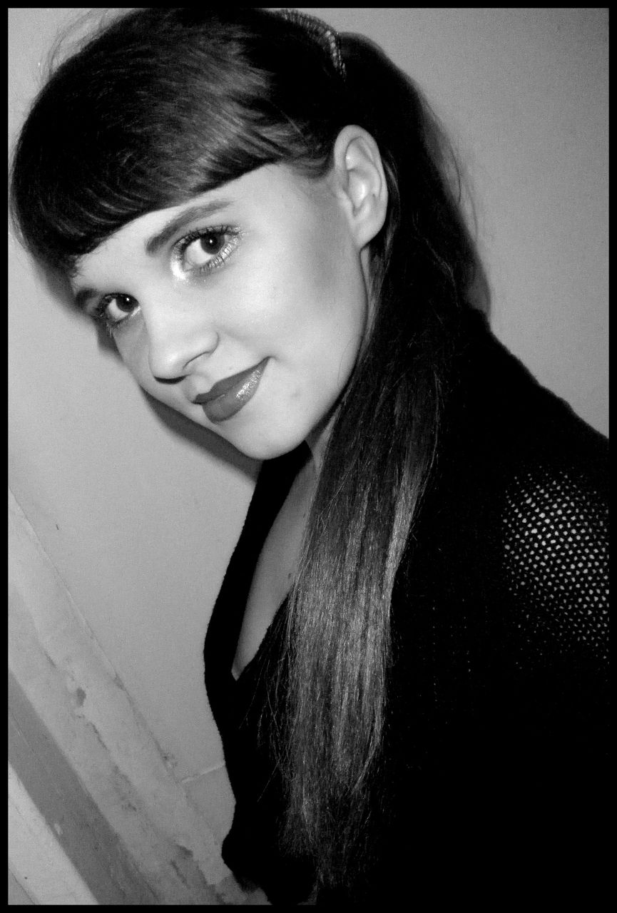 Викуся Шатурная | Гребенка