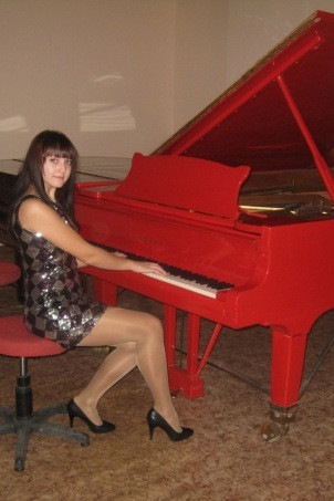 №16, Юлия Лукашевич №16, Юлия Лукашевич