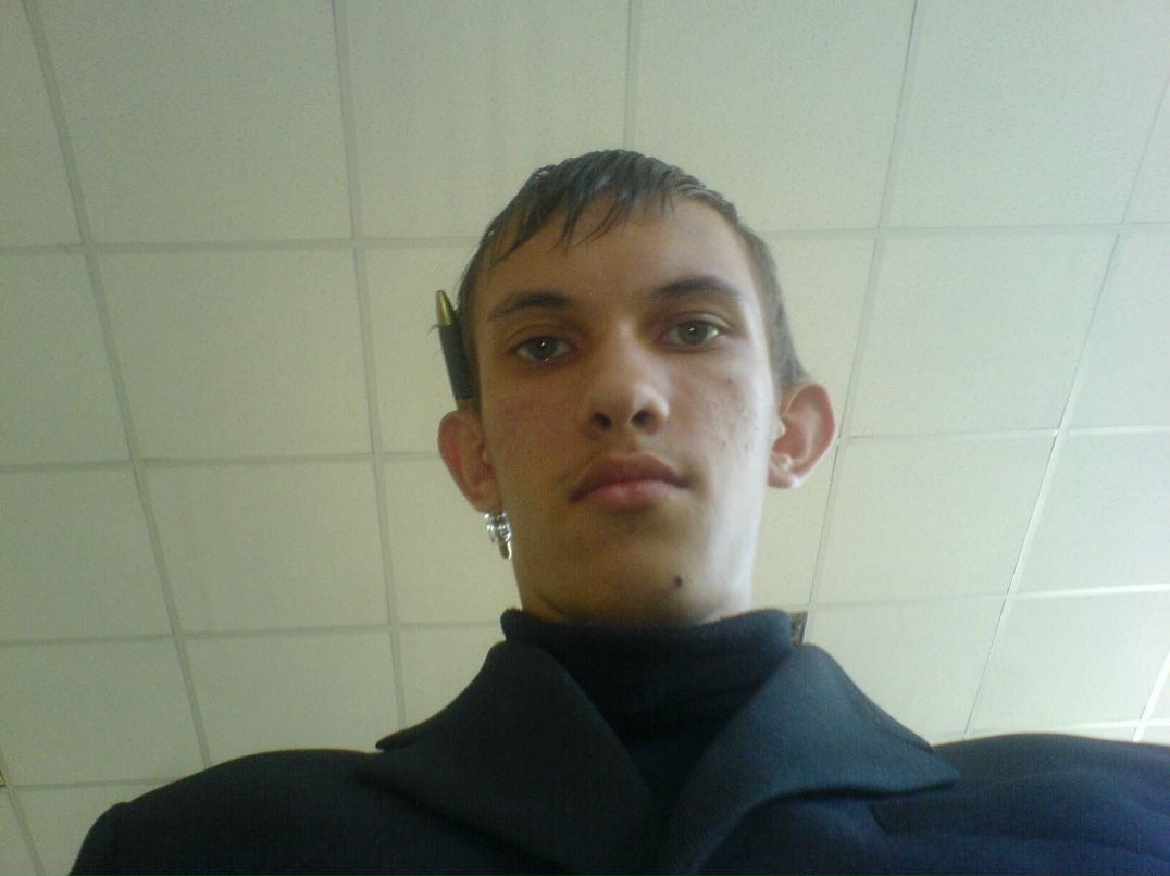 Антон Безфамилии | 