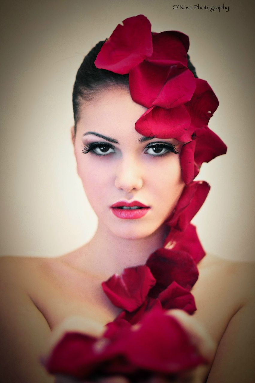 Алина Онова ツ | Кишинев