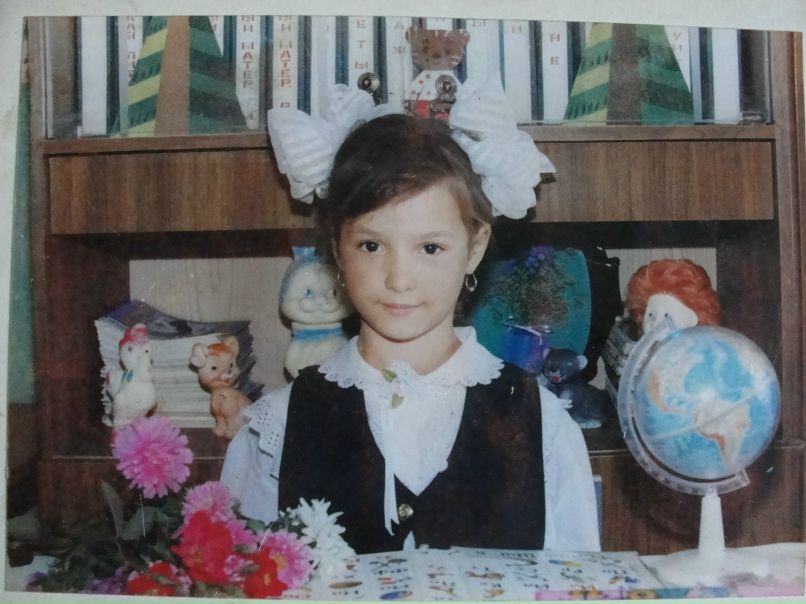 Олечка Владова | София