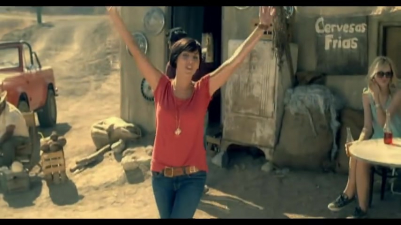 Natalie Imbruglia