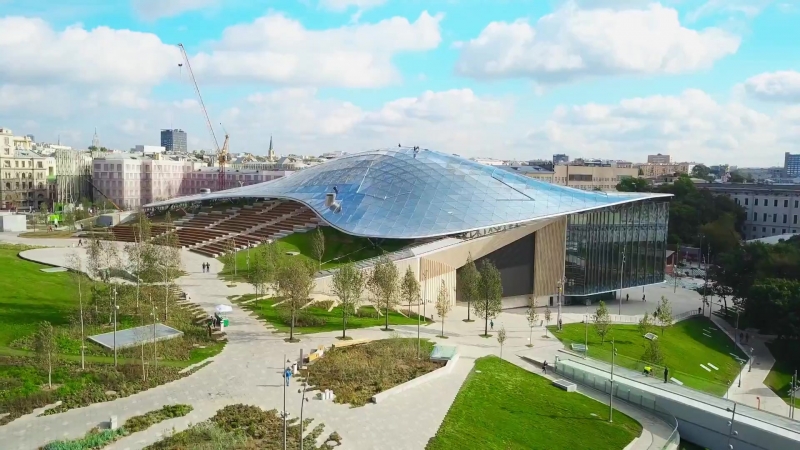 Парк Зарядье. Потрясающий вид с