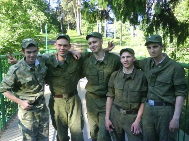 №4, Казимир Суровец №4, Казимир Суровец