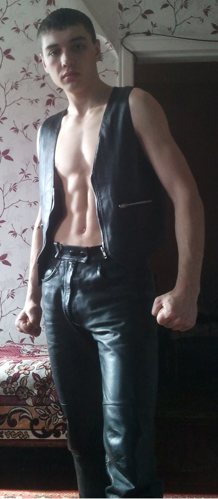 Саня Воронков | Луганск