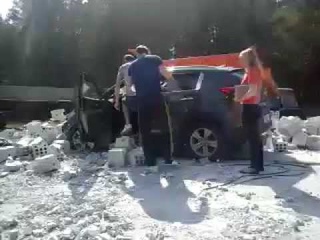 ДТП Тюмень  - Богандинский,  КИА под кирпичами