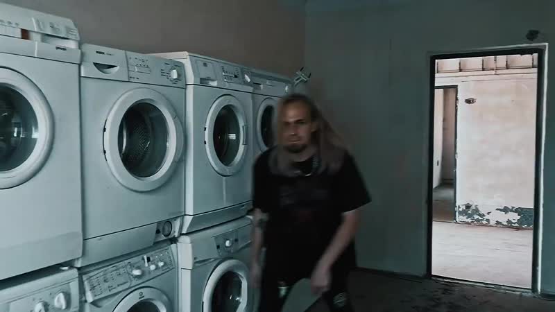 REDZED STRAIGHT OUTTA