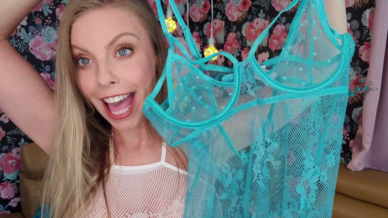 SPICY LINGERIE TRY ON