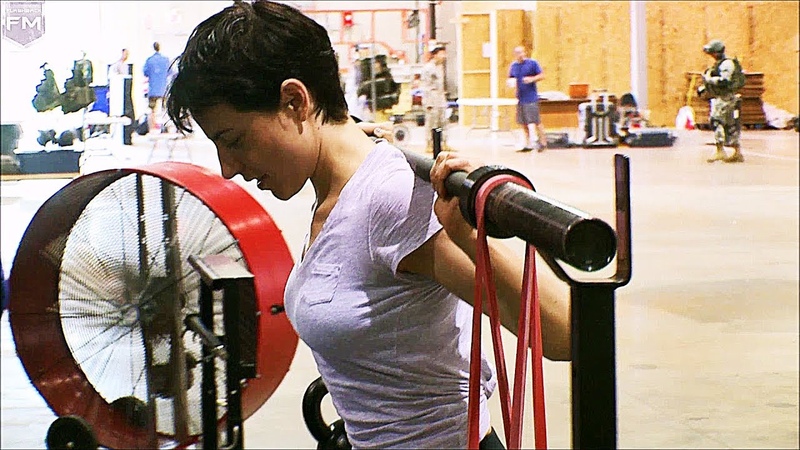 Workout Antje Traue ( Faora Ul) Man of Steel Behind The