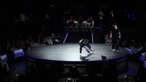 Bboy Gala 2015 Quarter final, BRUCE ( PRT) vs Lil Zoo (