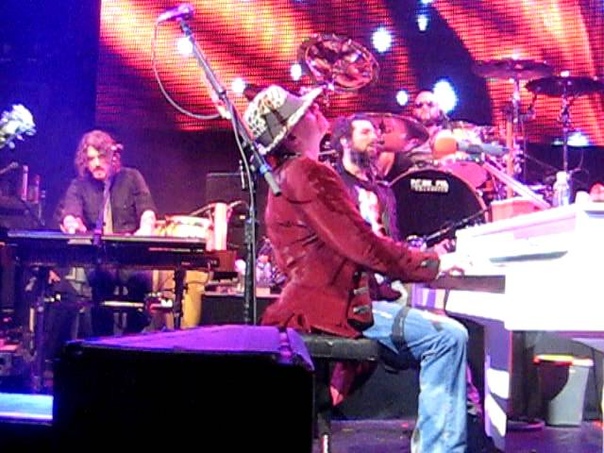 Guns N Roses November rain March 12th